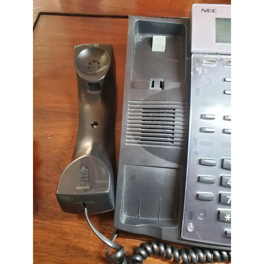 NEC Aspire 22B IP1NA-12TXH TEL Black Office Business Phone 0890043 Display HF